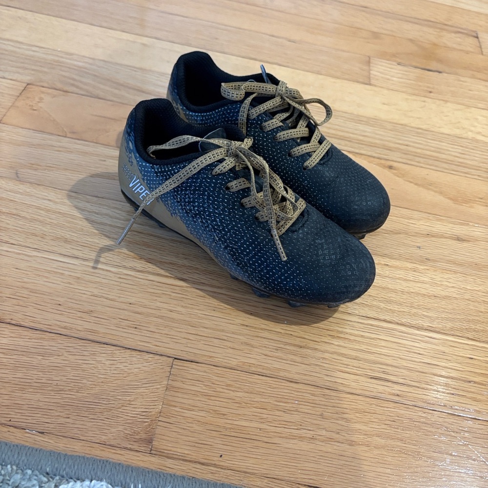 DSG Kids Cleats, size 11 toddler